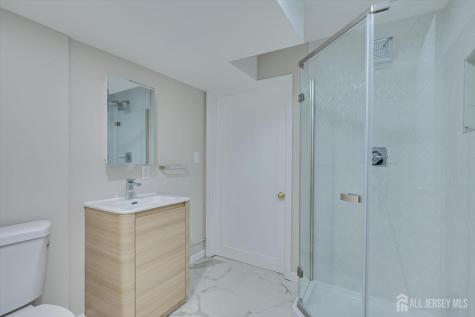 22 Price Drive Edison NJ 08817