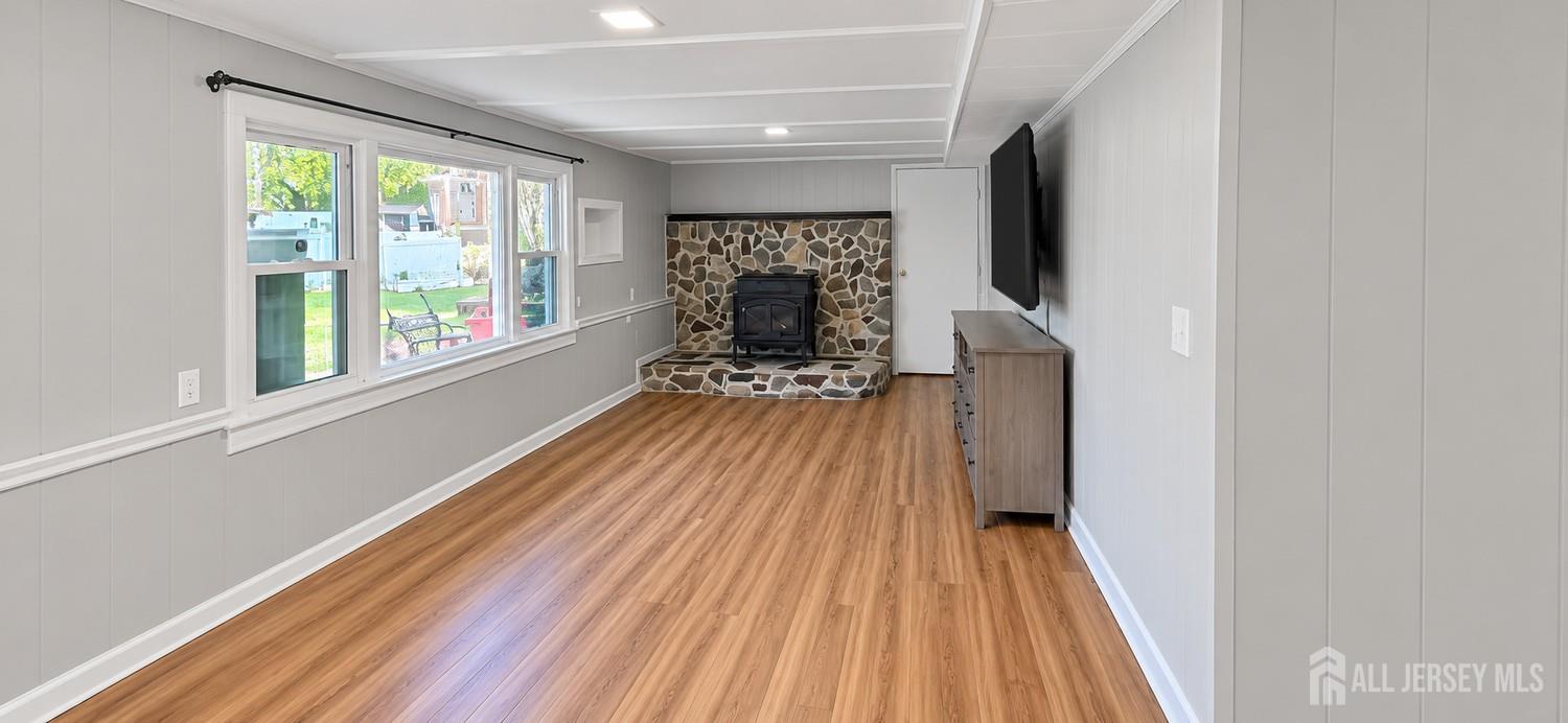 12 Arno Street Oakhurst NJ 07755