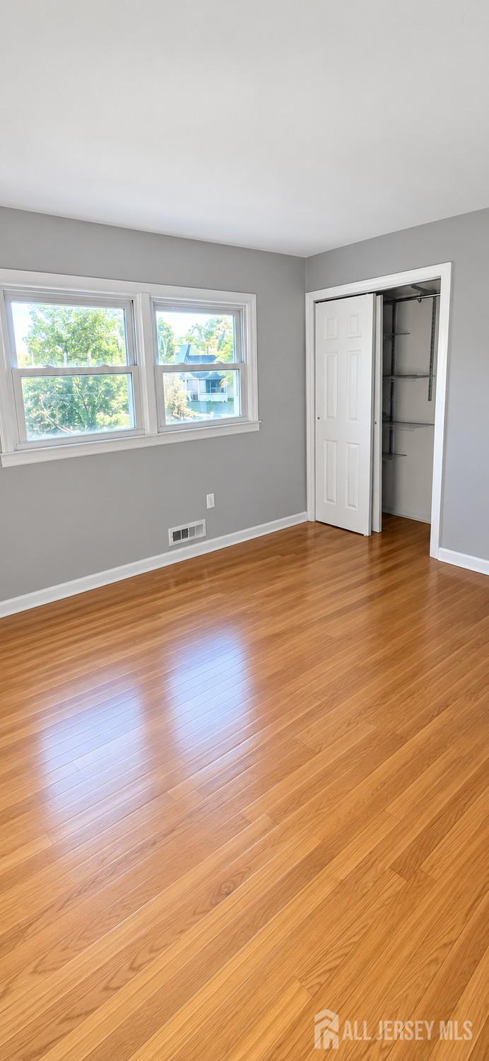 12 Arno Street Oakhurst NJ 07755