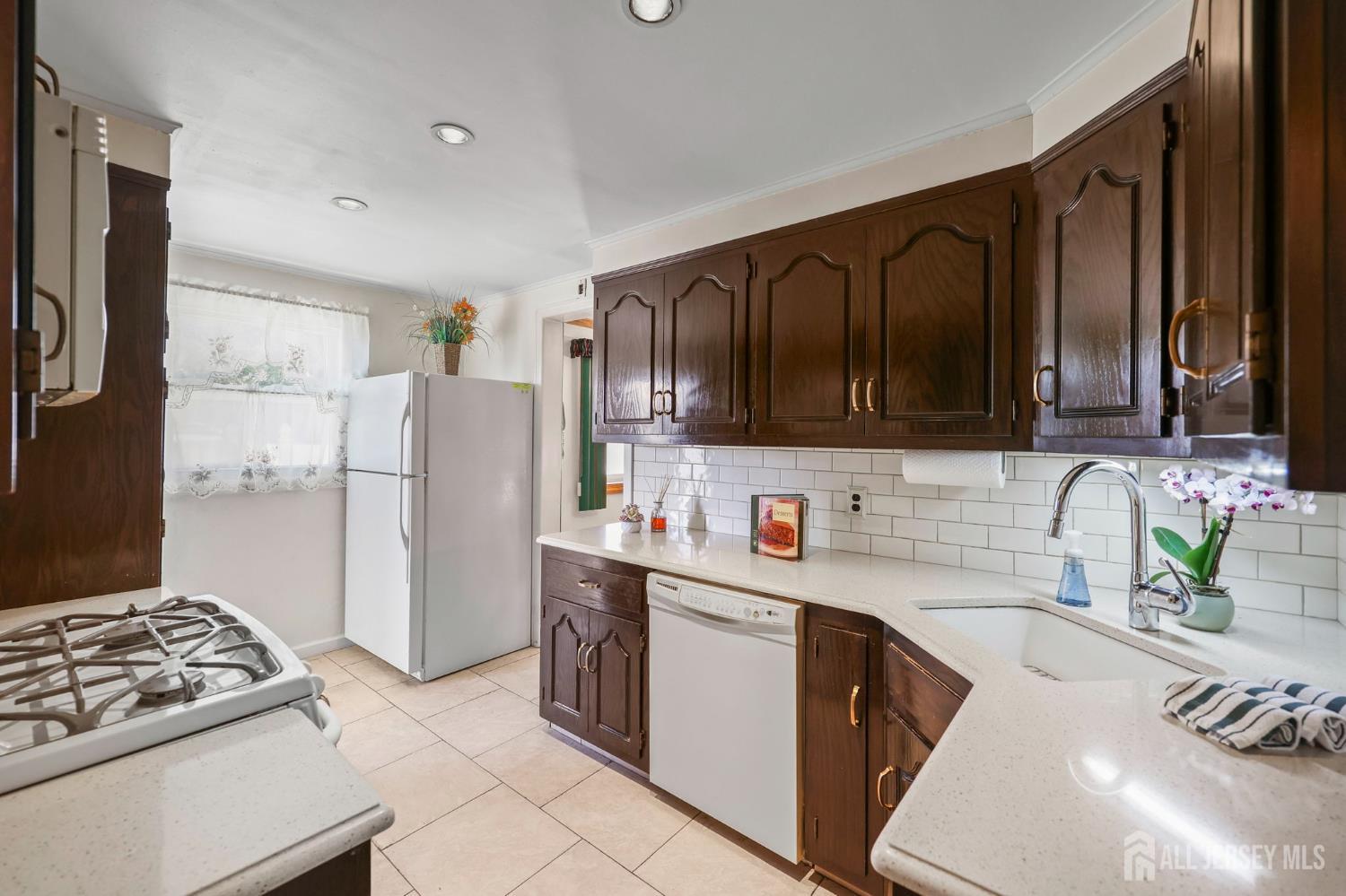 107 Kimball Street Iselin NJ 08830