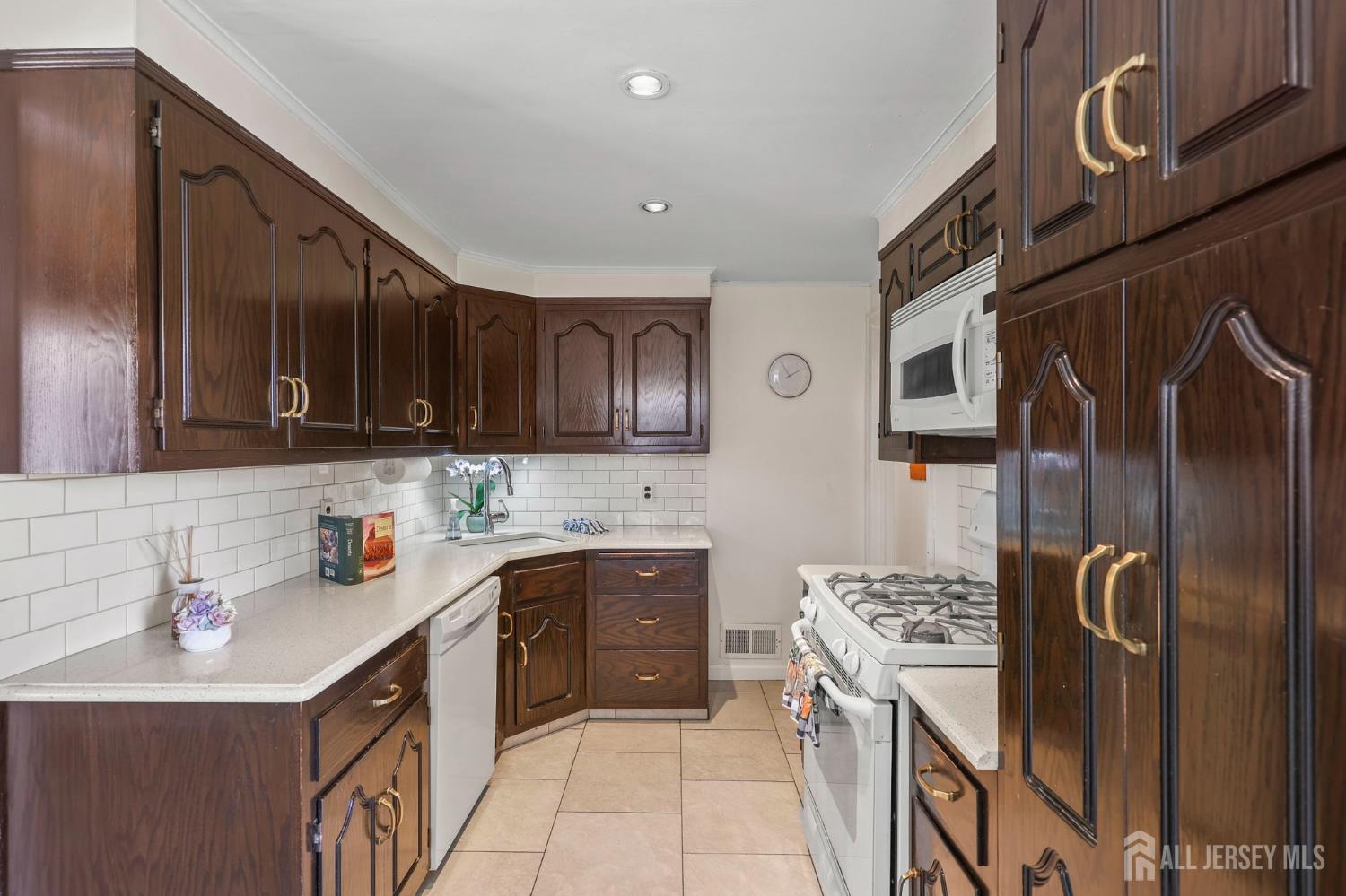 107 Kimball Street Iselin NJ 08830