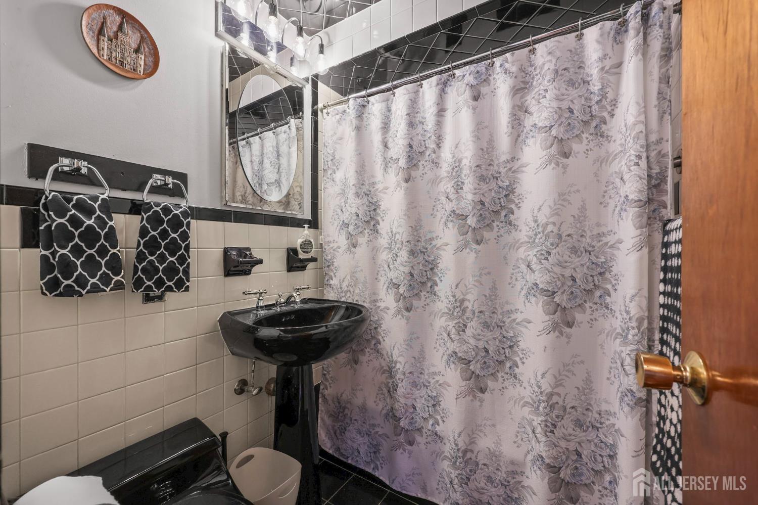 107 Kimball Street Iselin NJ 08830