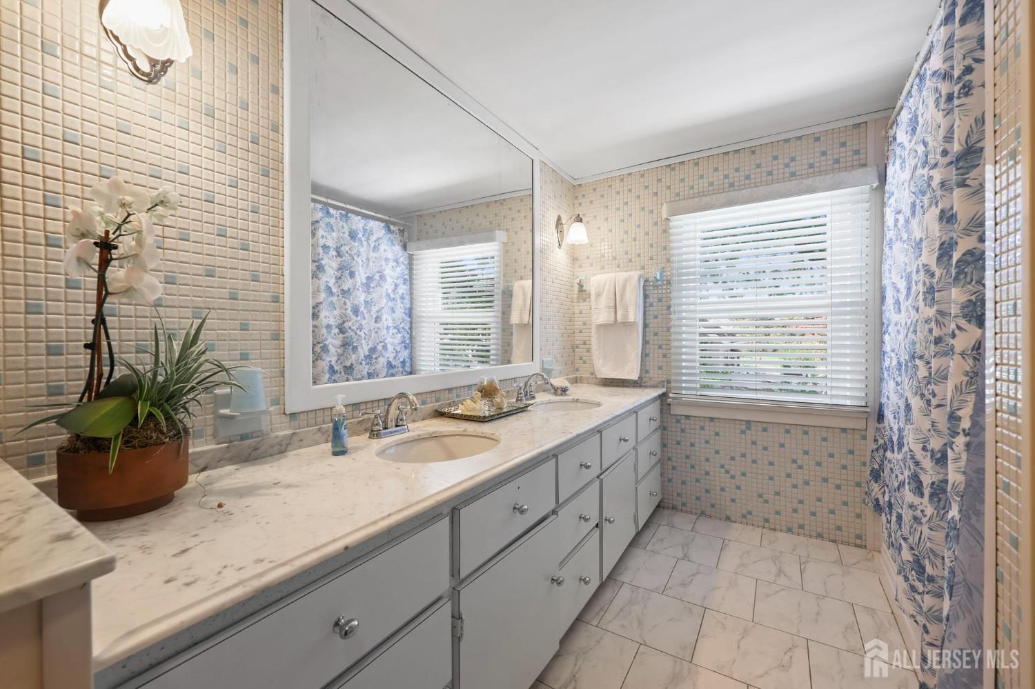 107 Kimball Street Iselin NJ 08830