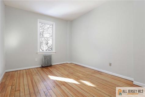 344 Market Street Perth Amboy NJ 08861