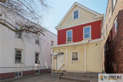 344 Market Street Perth Amboy NJ 08861