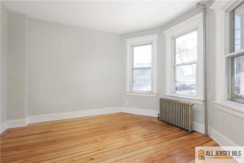 344 Market Street Perth Amboy NJ 08861