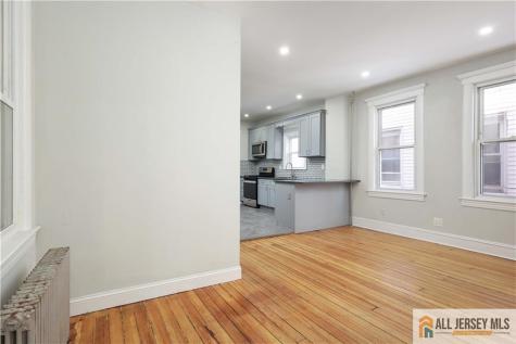 344 Market Street Perth Amboy NJ 08861