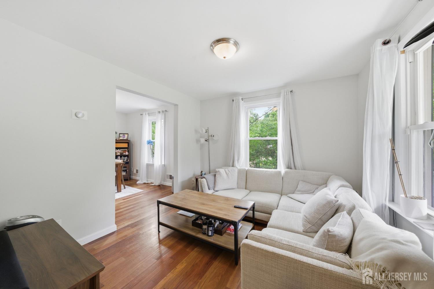 200 S 7th Avenue S Highland Park NJ 08904