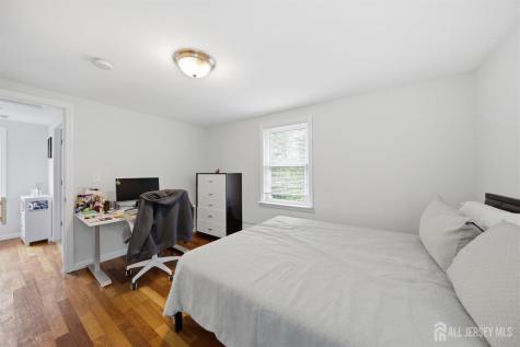 200 S 7th Avenue S Highland Park NJ 08904