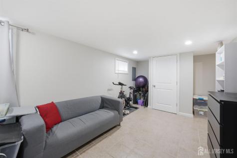 200 S 7th Avenue S Highland Park NJ 08904
