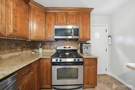 200 S 7th Avenue S Highland Park NJ 08904