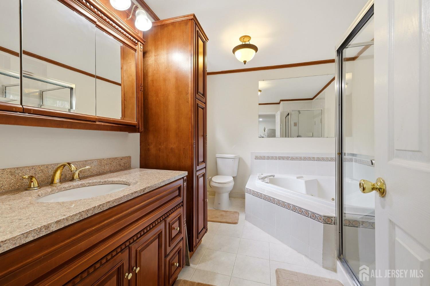13 Kimball Drive Sayreville NJ 08872