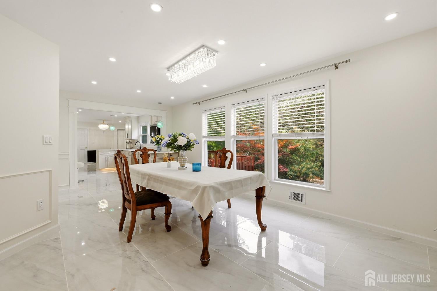 13 Kimball Drive Sayreville NJ 08872