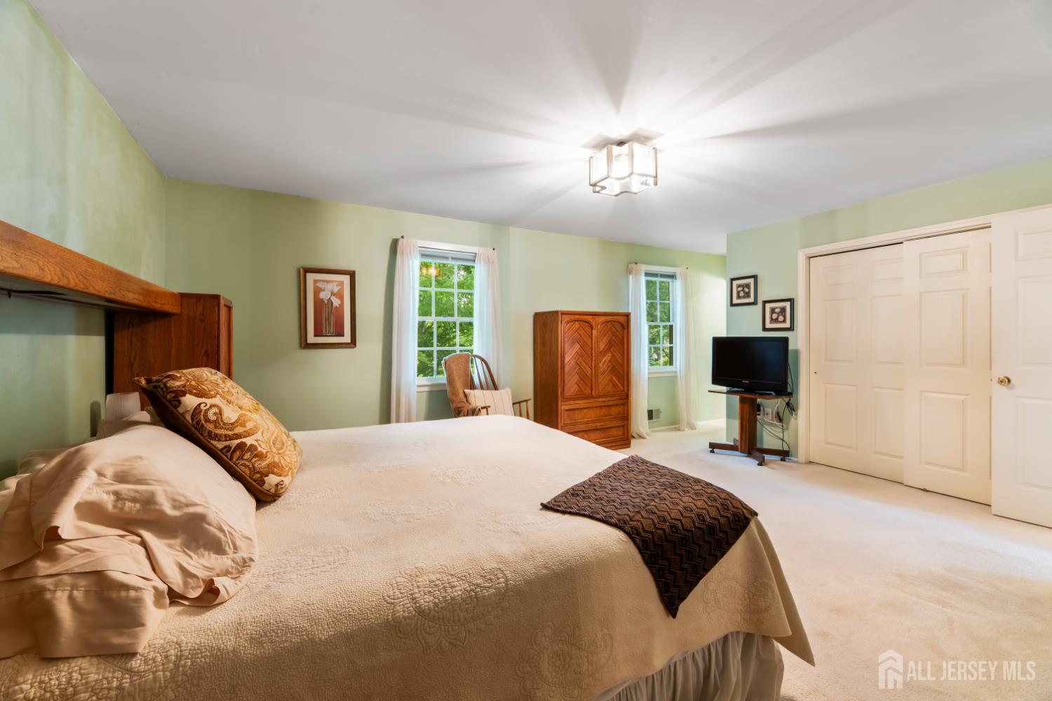 9 Van Arsdale Court East Brunswick NJ 08816