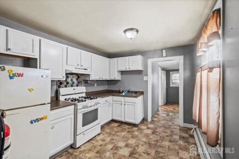 636 Elizabeth Street Beverly NJ 08010