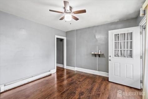 636 Elizabeth Street Beverly NJ 08010