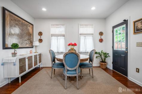 24 Dartmouth Street Edison NJ 08837