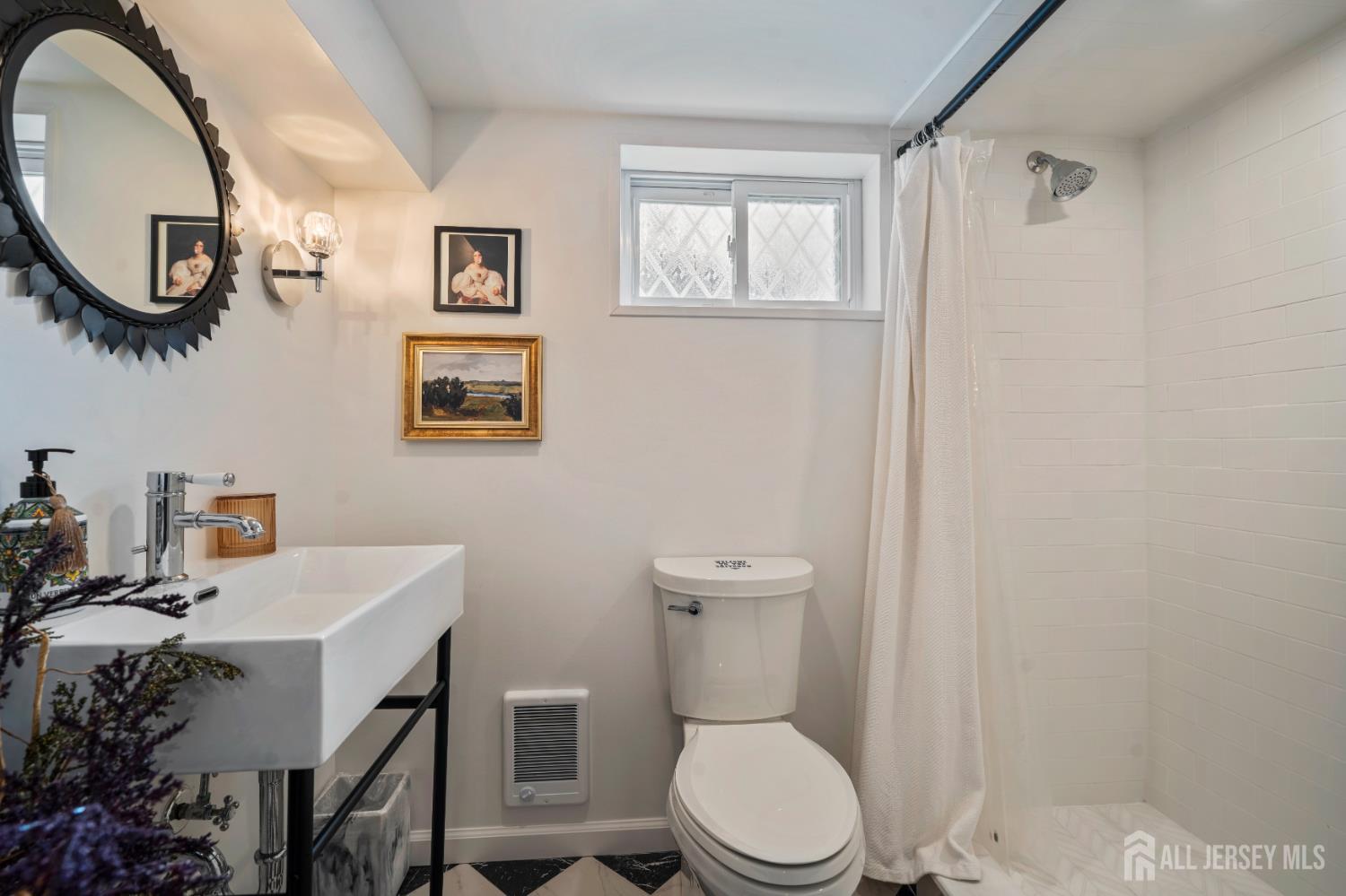 24 Dartmouth Street Edison NJ 08837