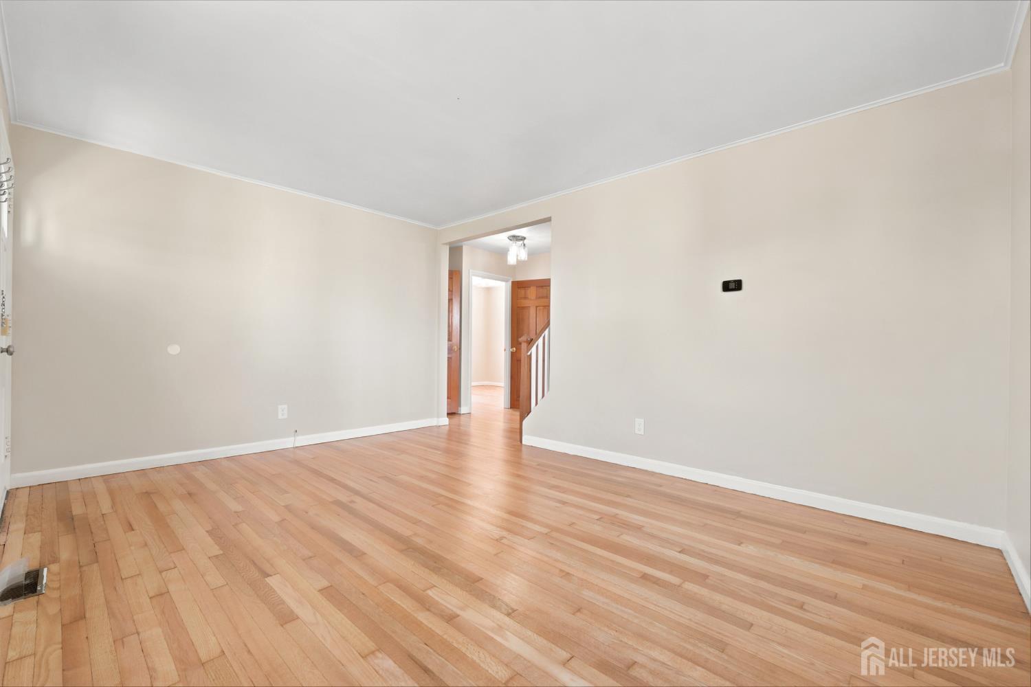 16 Eisenhower Avenue Spotswood NJ 08884
