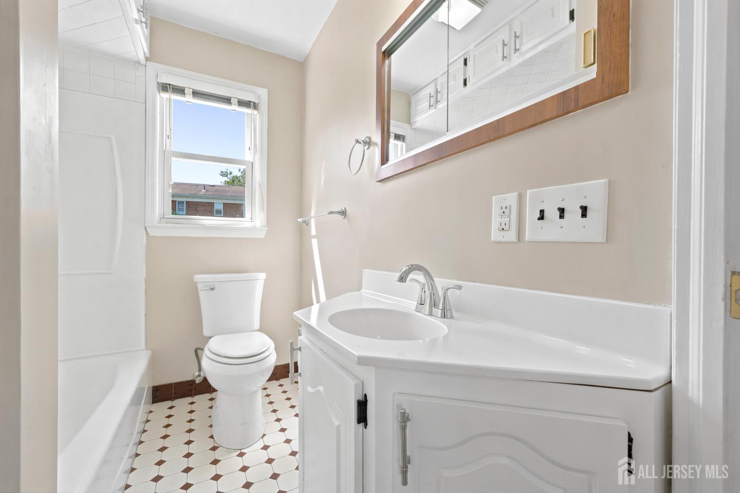 16 Eisenhower Avenue Spotswood NJ 08884