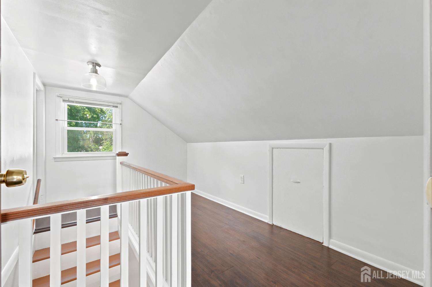 16 Eisenhower Avenue Spotswood NJ 08884
