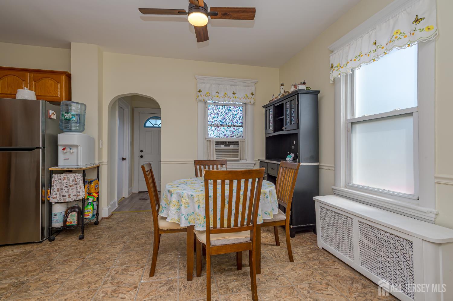 20 S 1st Street S Fords NJ 08863