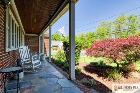 14 Taylor Drive New Brunswick NJ 08901