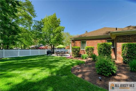 14 Taylor Drive New Brunswick NJ 08901