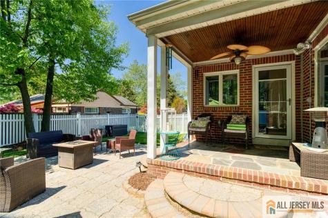 14 Taylor Drive New Brunswick NJ 08901