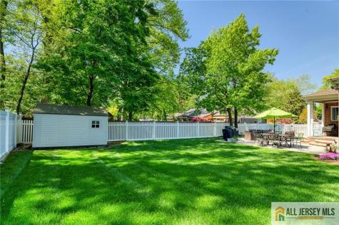 14 Taylor Drive New Brunswick NJ 08901
