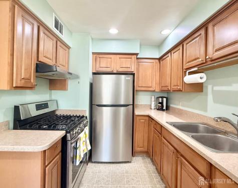 105 Old Post Road Edison NJ 08817