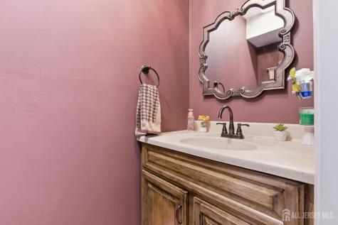 623 Lloyd Road Aberdeen NJ 07747