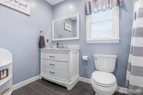 623 Lloyd Road Aberdeen NJ 07747