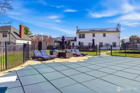 623 Lloyd Road Aberdeen NJ 07747