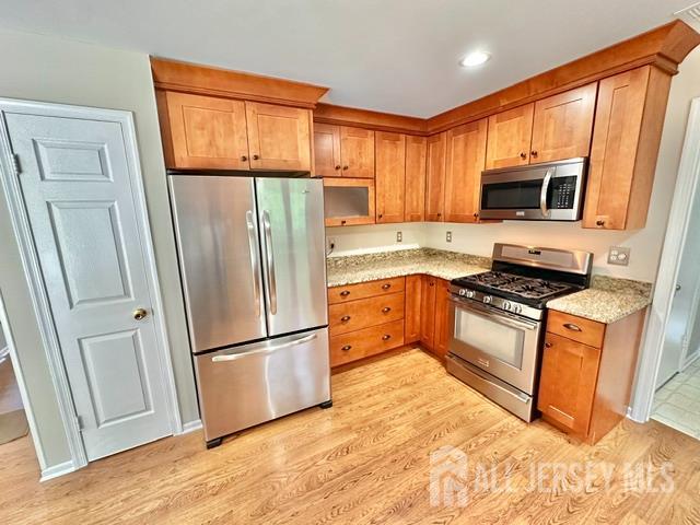 17 Reid Way Freehold NJ 07728