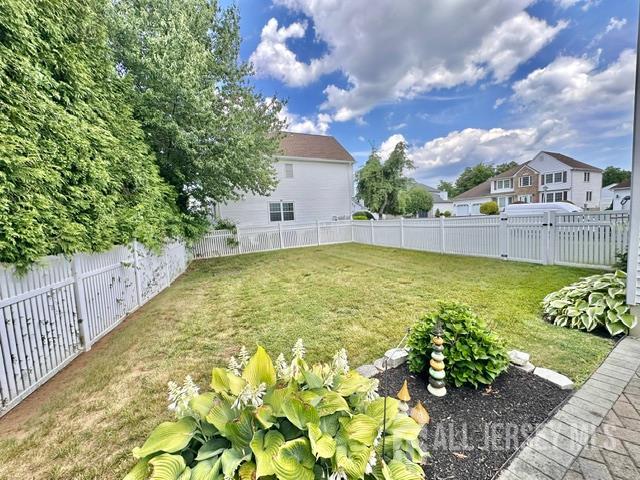 17 Reid Way Freehold NJ 07728