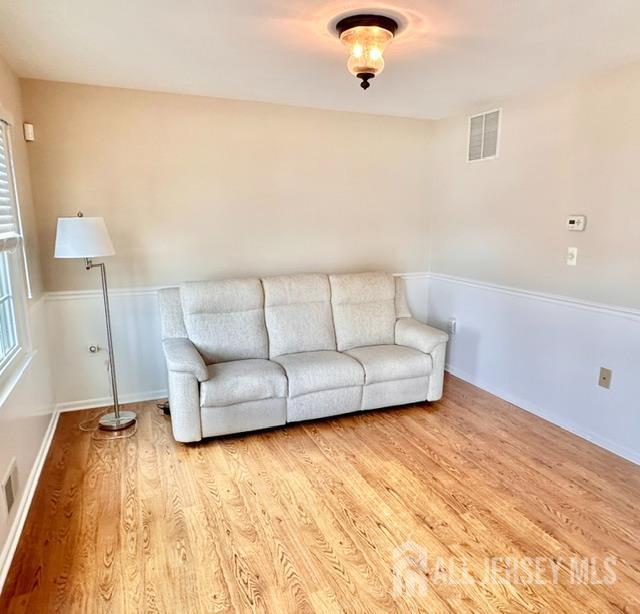 17 Reid Way Freehold NJ 07728