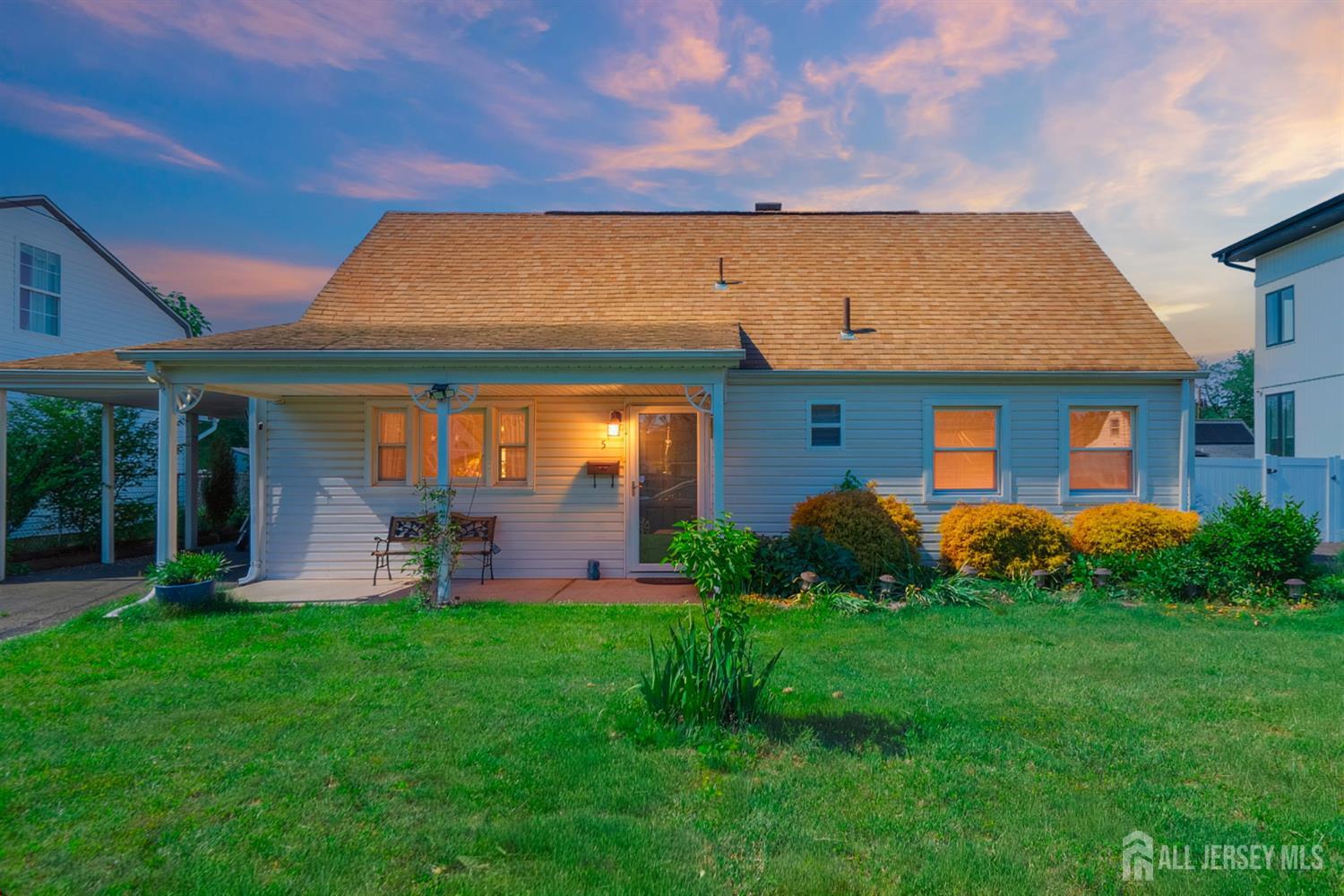 5 W Arthur Place Iselin NJ 08830