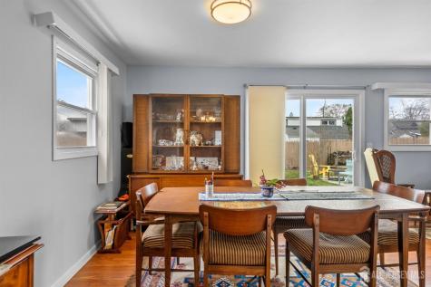 5 W Arthur Place Iselin NJ 08830