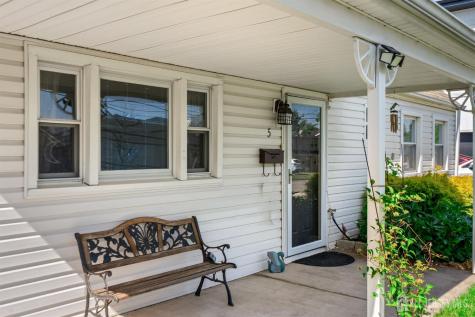 5 W Arthur Place Iselin NJ 08830