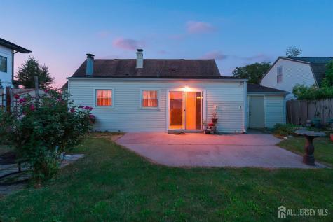 5 W Arthur Place Iselin NJ 08830