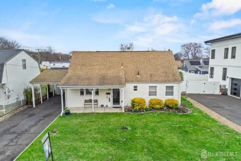 5 W Arthur Place Iselin NJ 08830