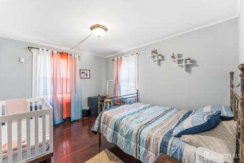 239 Walnut Street Dunellen NJ 08812