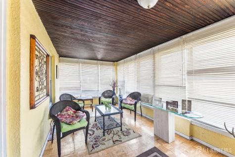 239 Walnut Street Dunellen NJ 08812