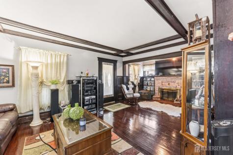 239 Walnut Street Dunellen NJ 08812