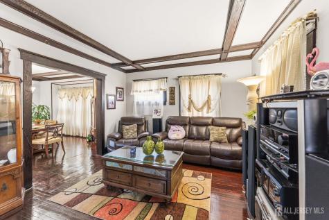 239 Walnut Street Dunellen NJ 08812