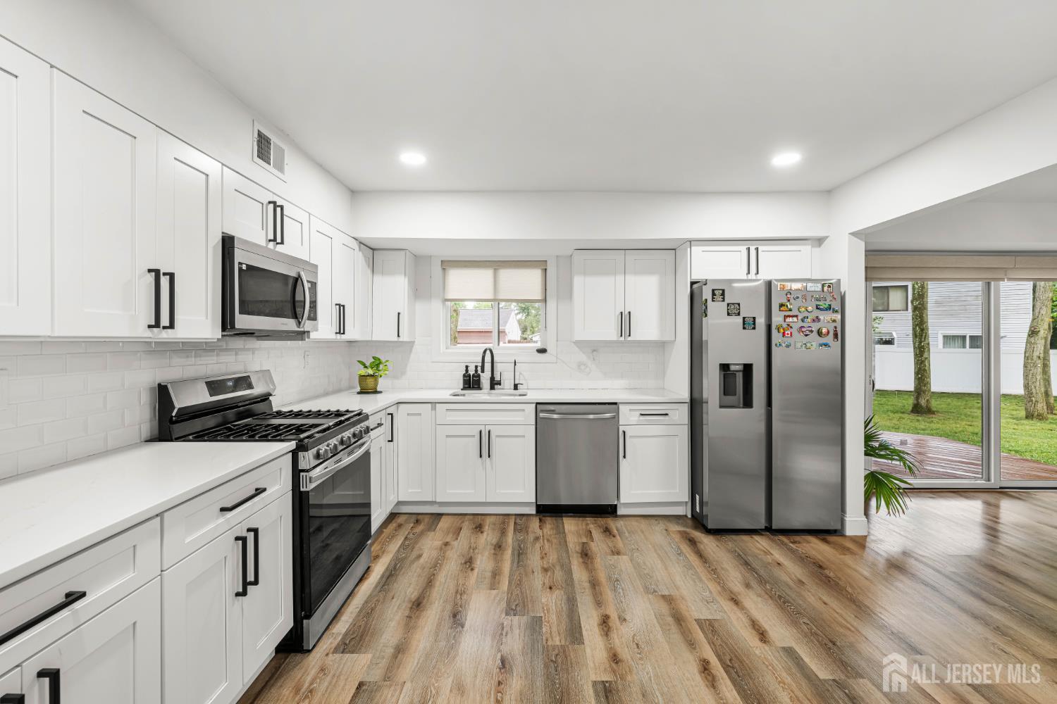 23 Pittsburgh Avenue Piscataway NJ 08854