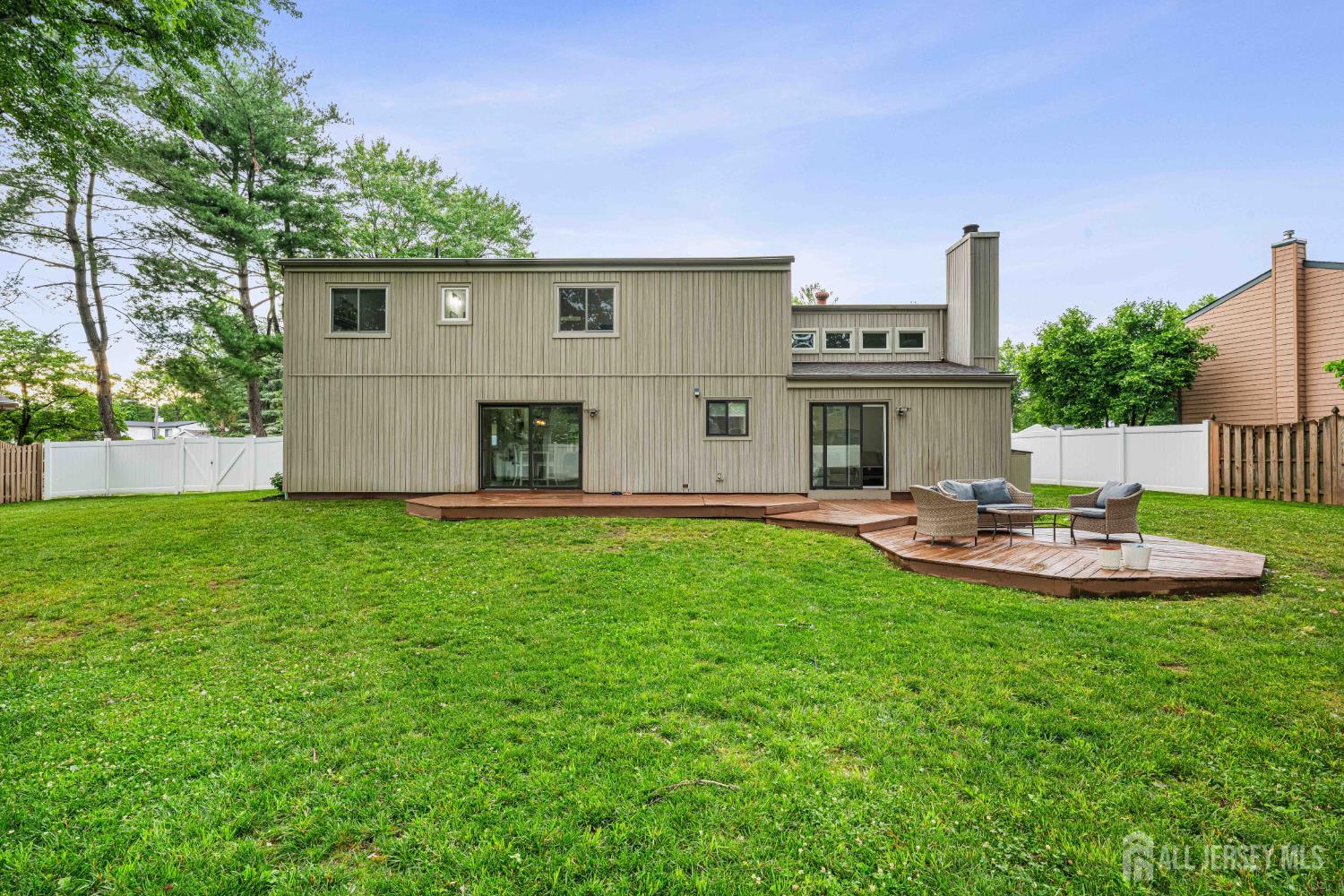 23 Pittsburgh Avenue Piscataway NJ 08854
