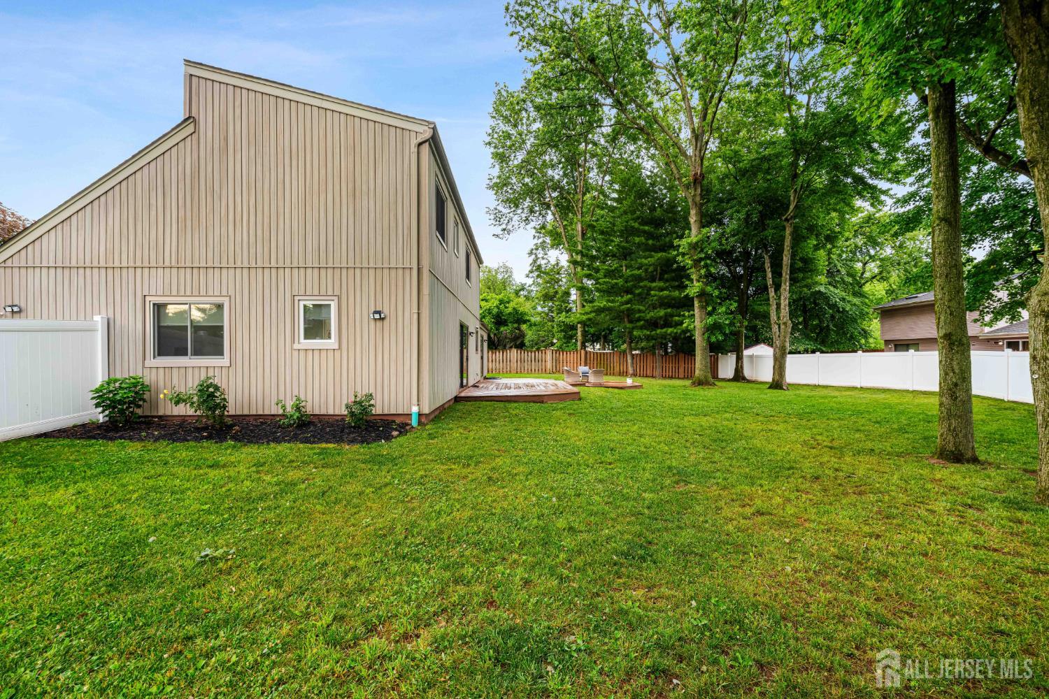 23 Pittsburgh Avenue Piscataway NJ 08854