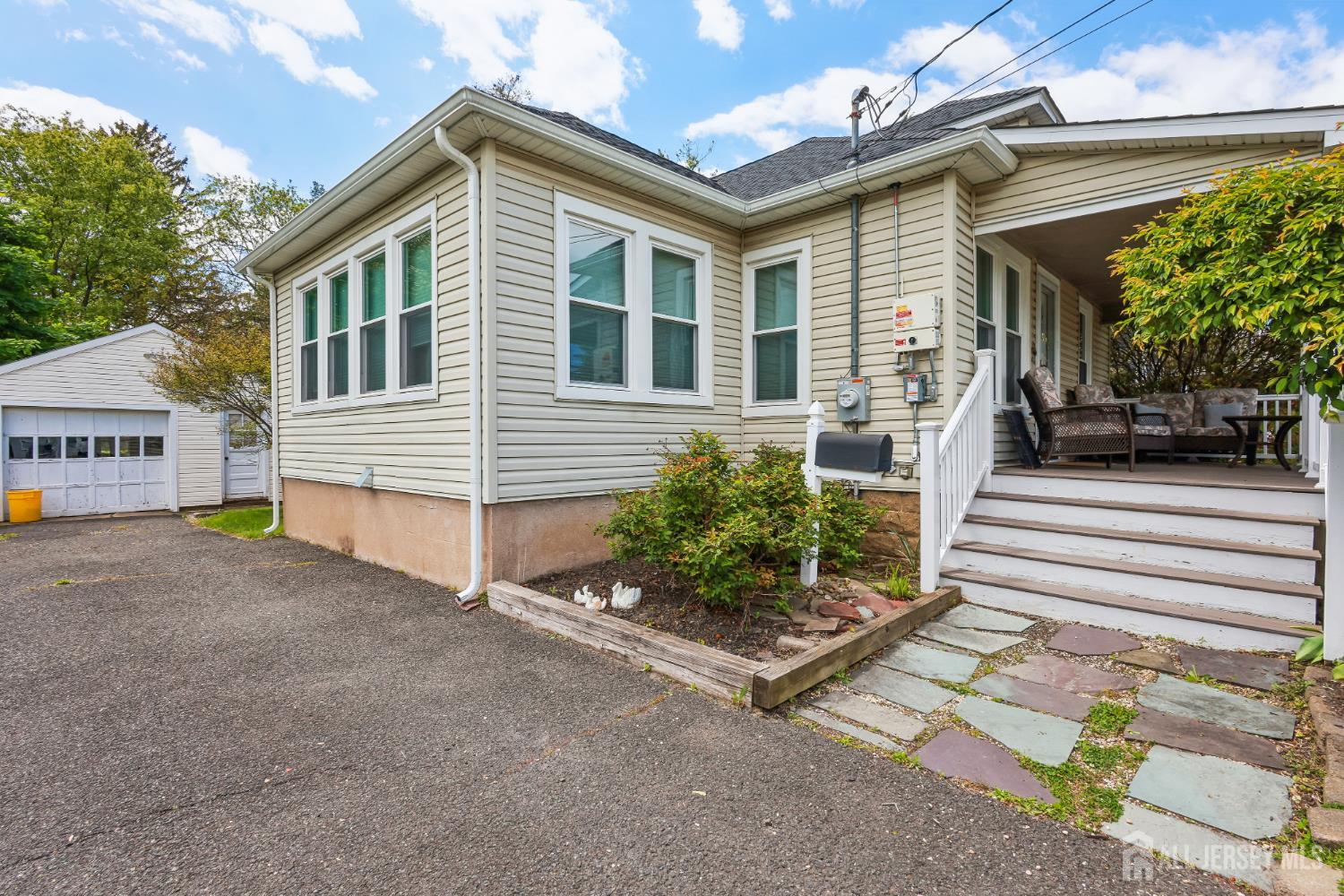 117 Maple Shade Avenue Hamilton NJ 08690